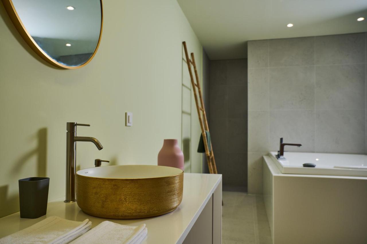 Olive Suite, Guesthouse By Villa Elia Markópoulon Eksteriør billede